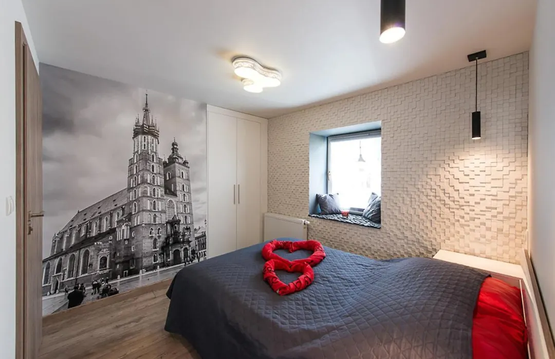 Cozy And Large 62 M2 Apartment With Air Conditioning, Old Town-1