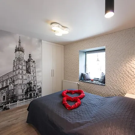 Cozy And Large 62 M2 Apartment With Air Conditioning, Old Town-2
